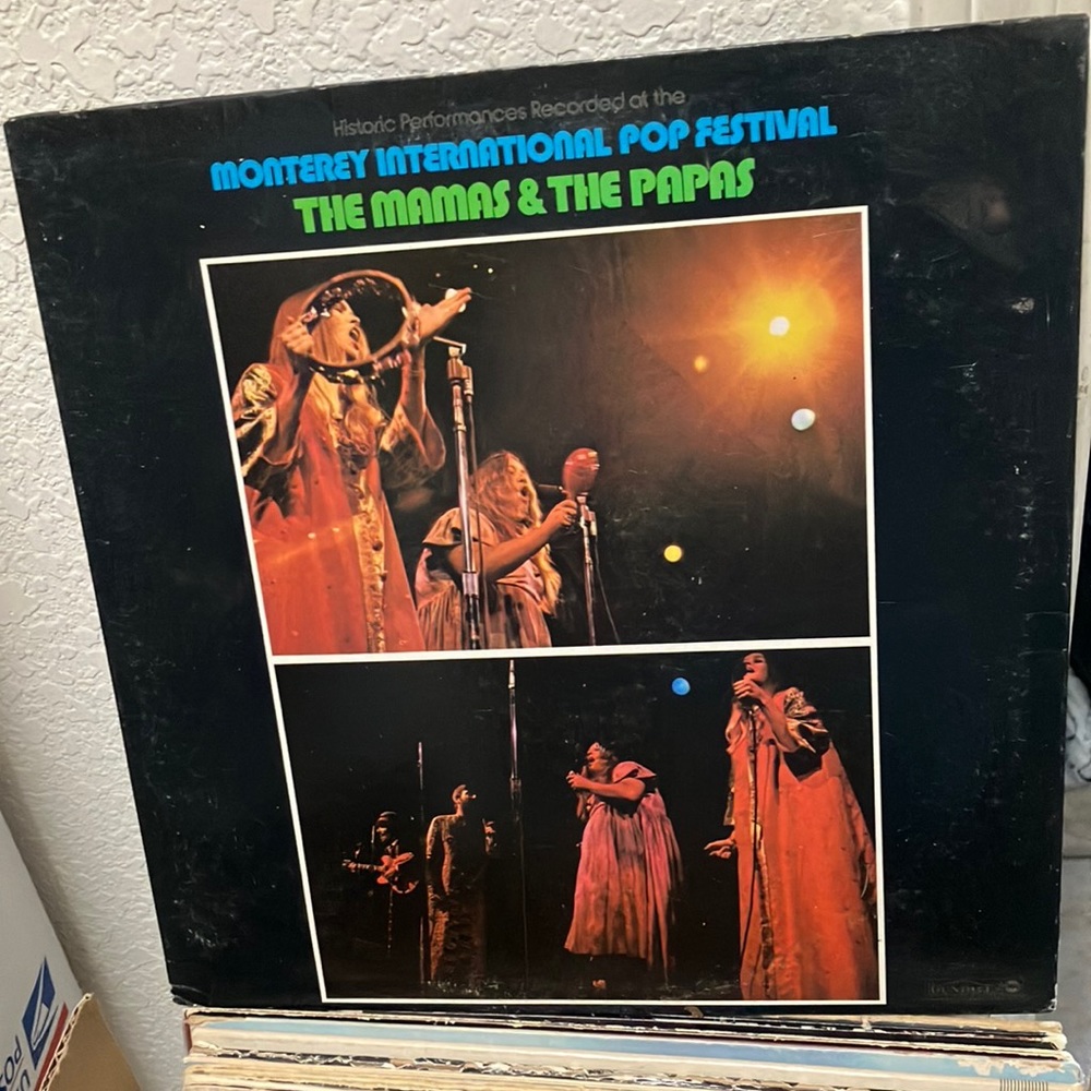 Monterey international pop festival the mamas and the papas